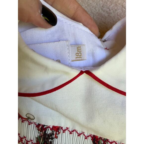 Sal & Pimenta Baby Smocked Busy Santa Bubble - Picture 4 of 5